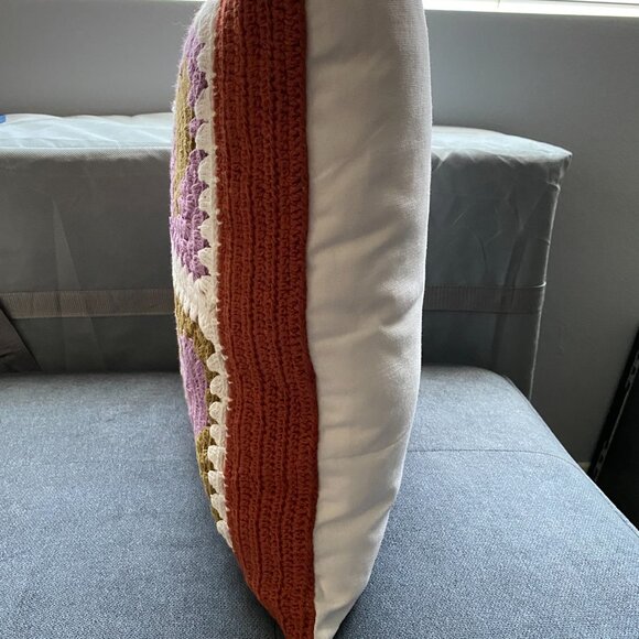 Hand knit Crochet Heart cotton throw and pillow with pillow cover - Picture 5 of 9